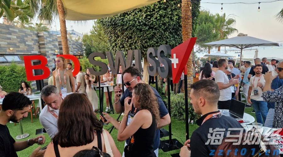 港股开盘 | 恒指低开0.77% 有色板块表现疲弱